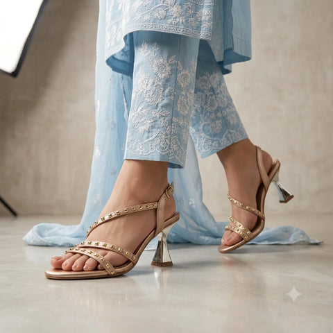 6660 Studded Strappy Flared Heel Sandals