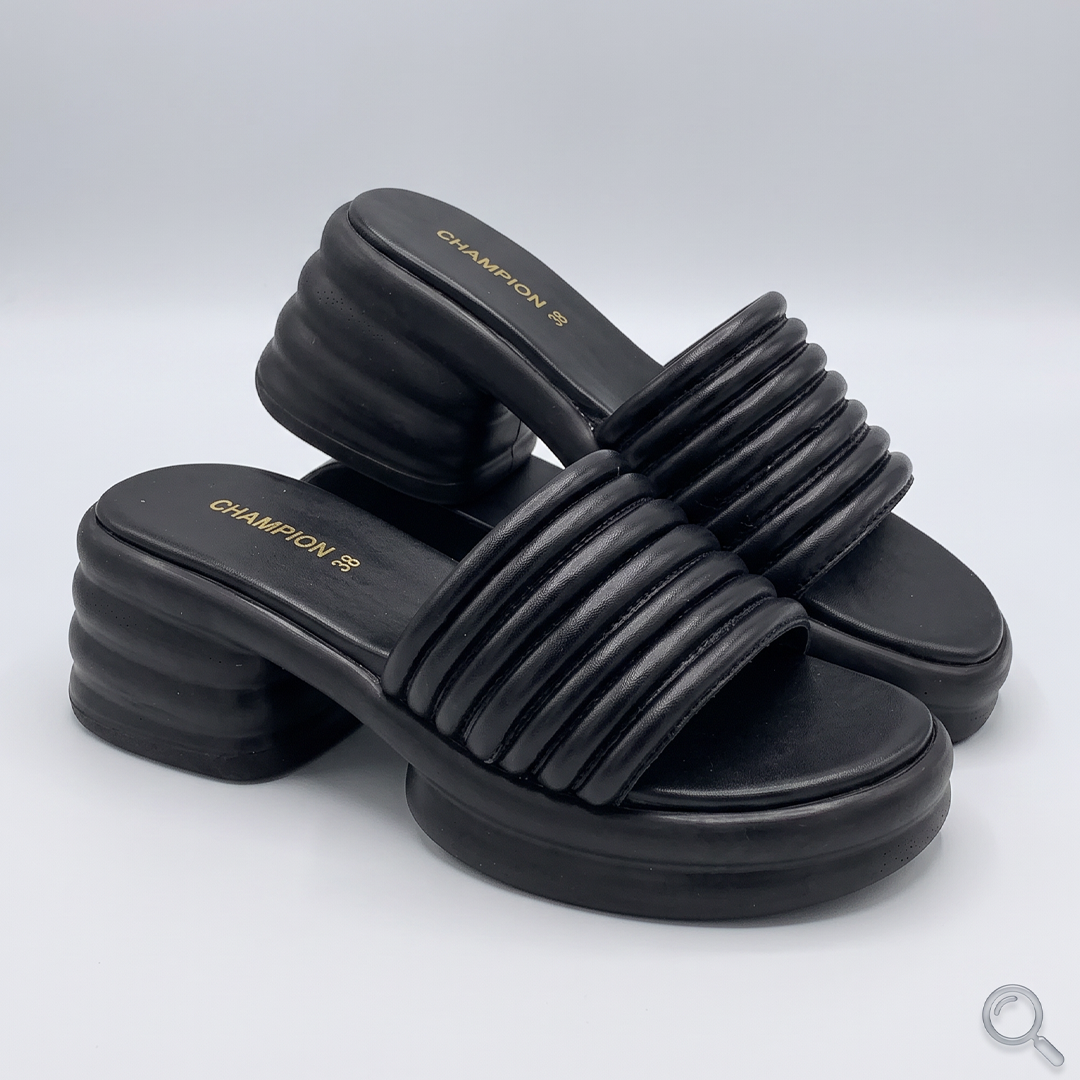 Chunky Block Heel Sandals black