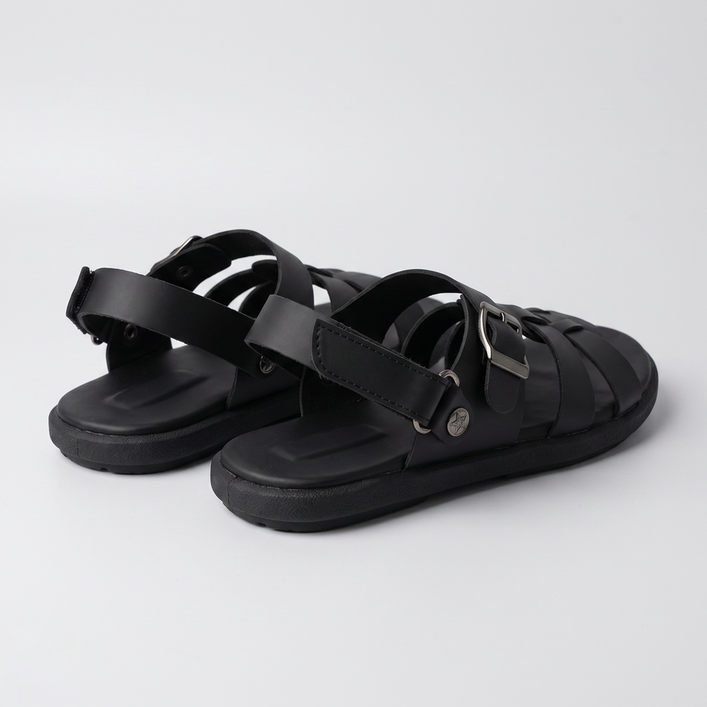 Classic Strap Buckle Sandals black