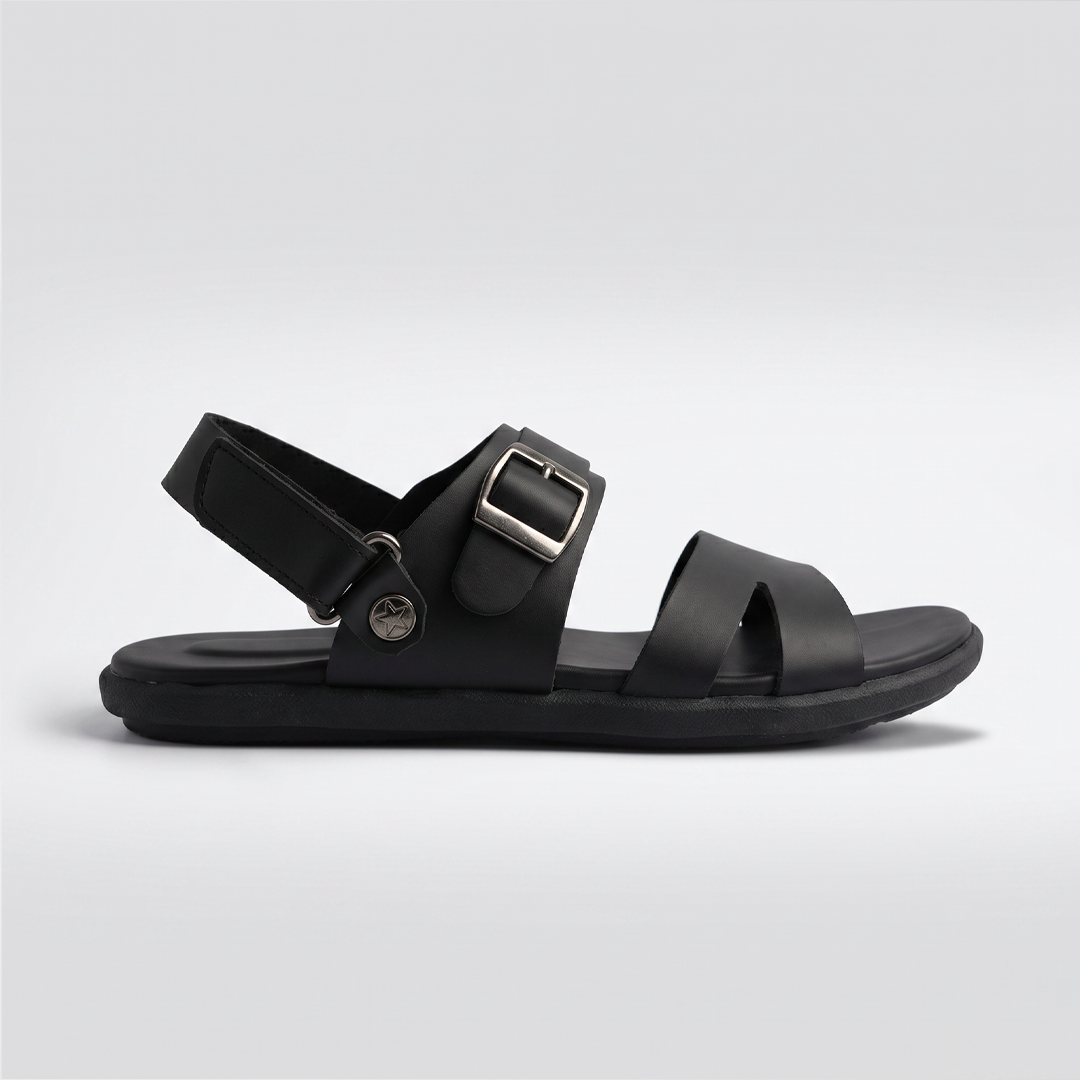 Classic Strap Buckle Sandals black