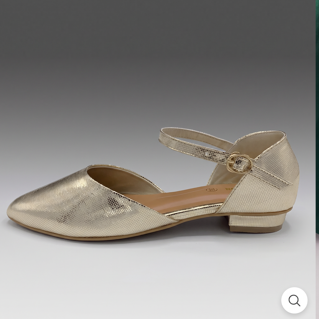 Pointed Toe Ankle Strap Flats peach