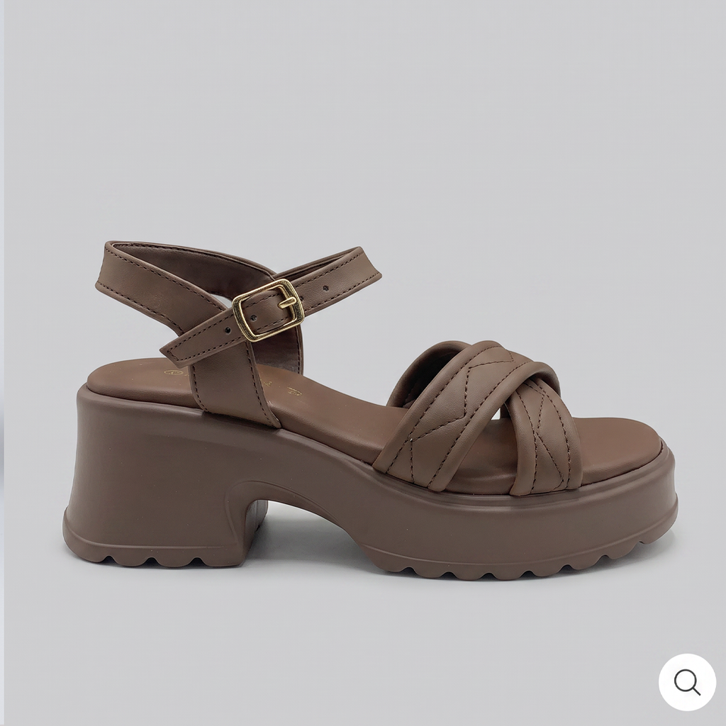 Chunky Platform Sandals brown