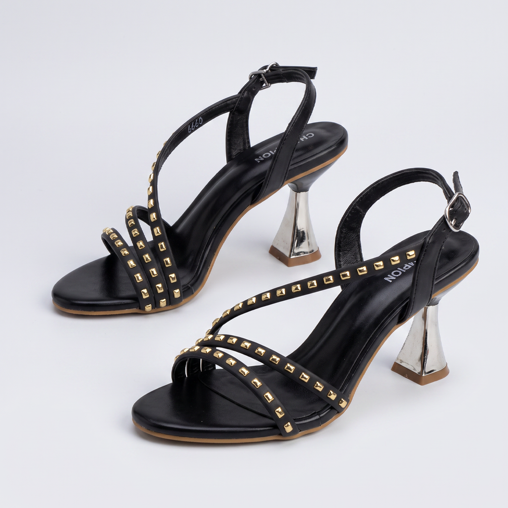 Studded Strappy Heel black