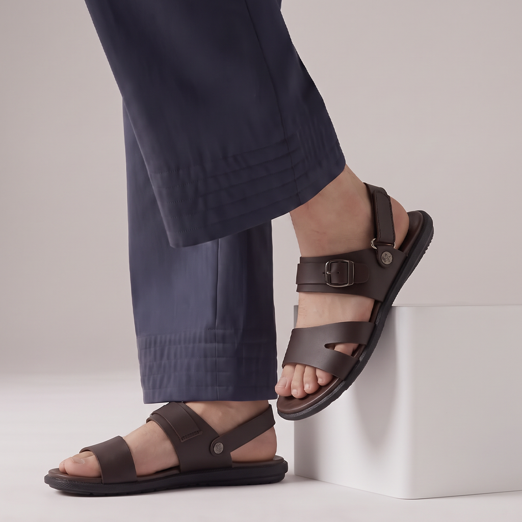 Men's Buckle Sandals Dark Brown