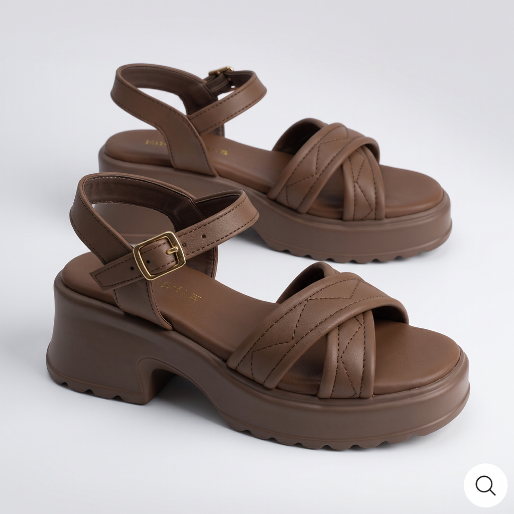 Chunky Platform Sandals brown