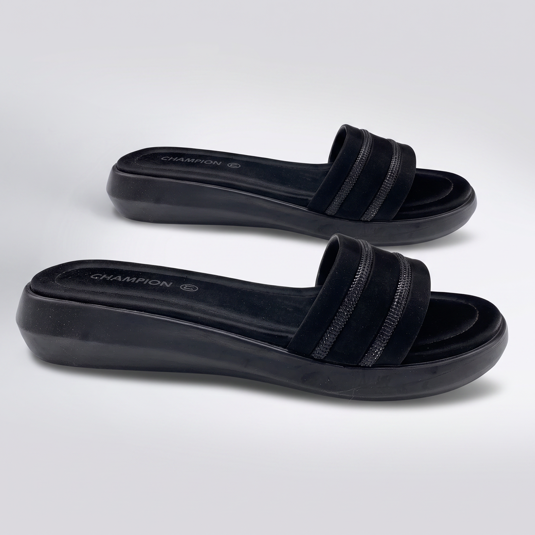 Studded Strap Slides black