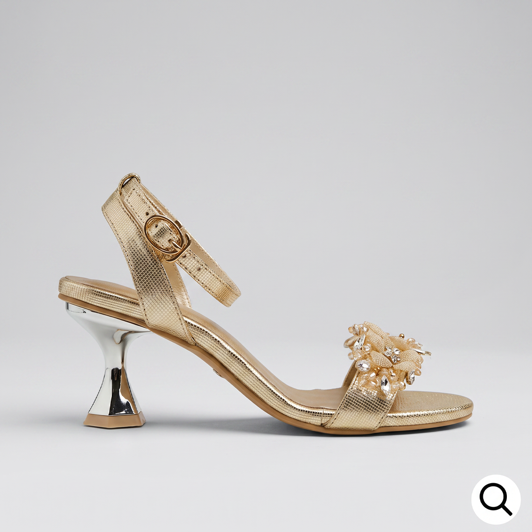 Embellished Heels gold