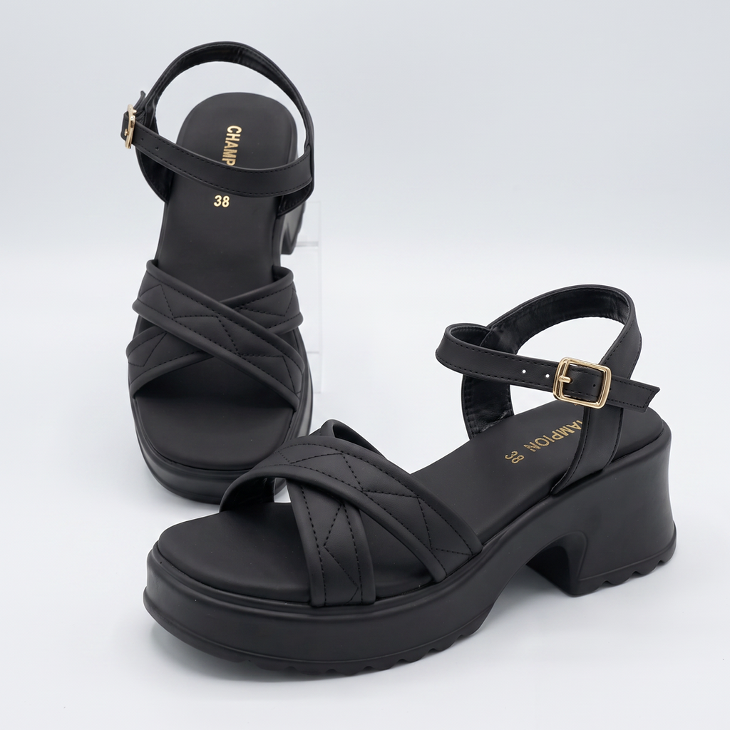 Chunky Platform Sandals black