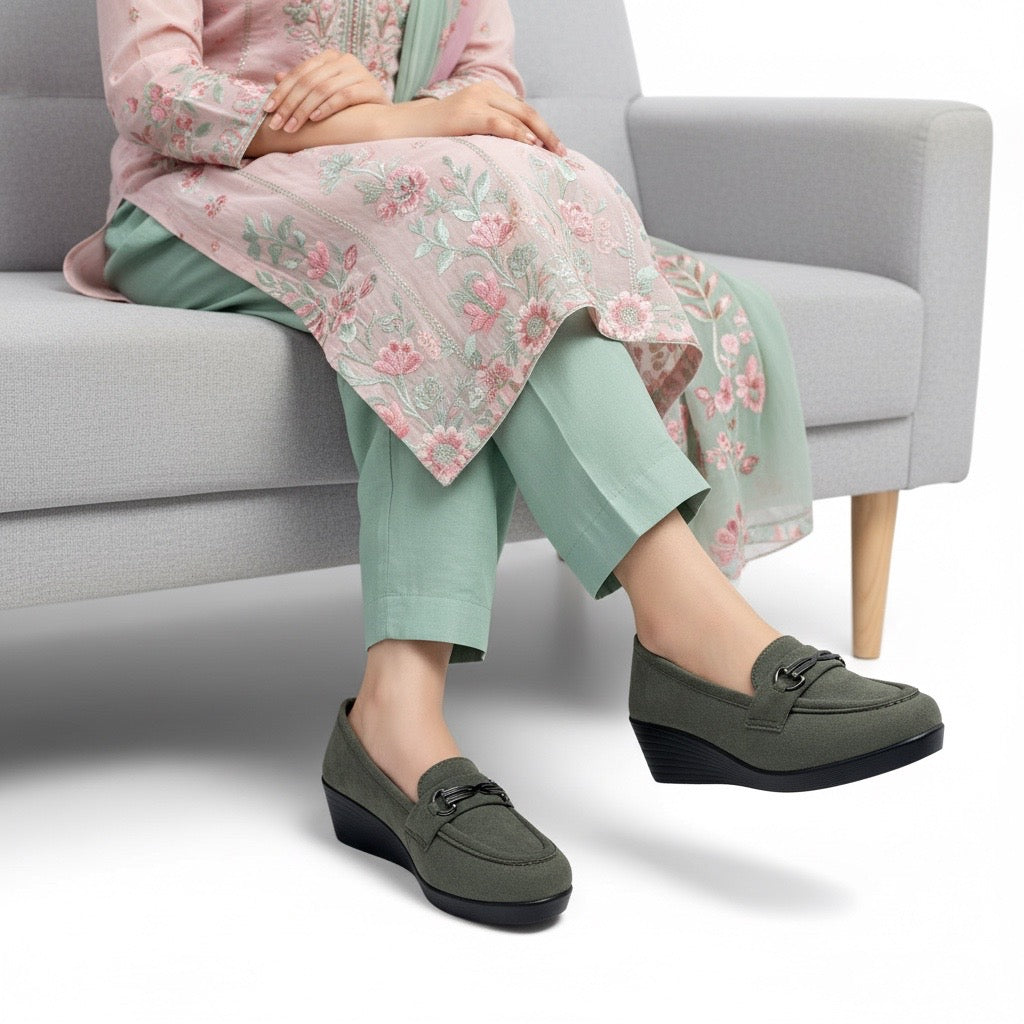 7611  Women's Elegant Pumps