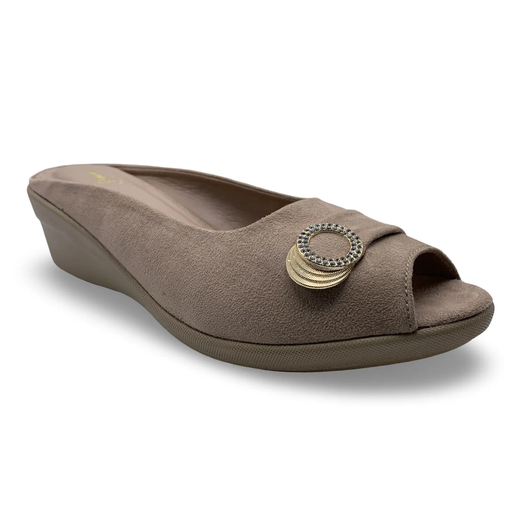 7607  Women's Elegant Pumps /  Slippers